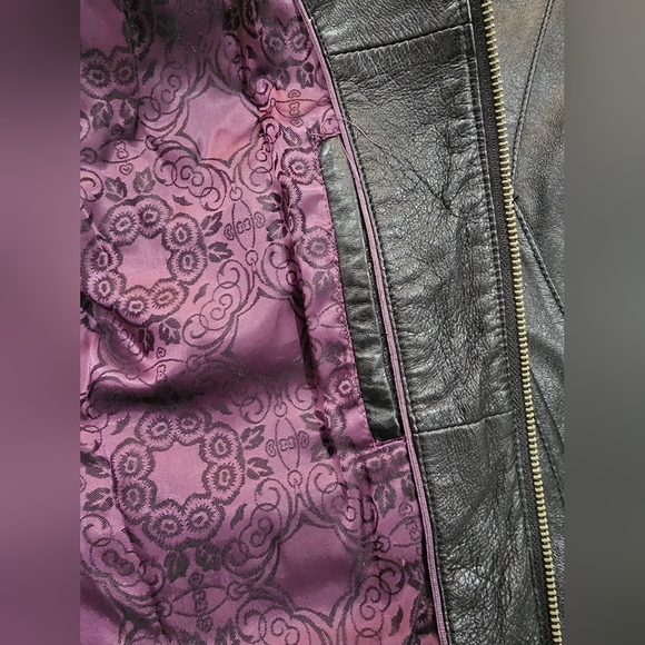 Danier Leather Jacket - Picture 8 of 8